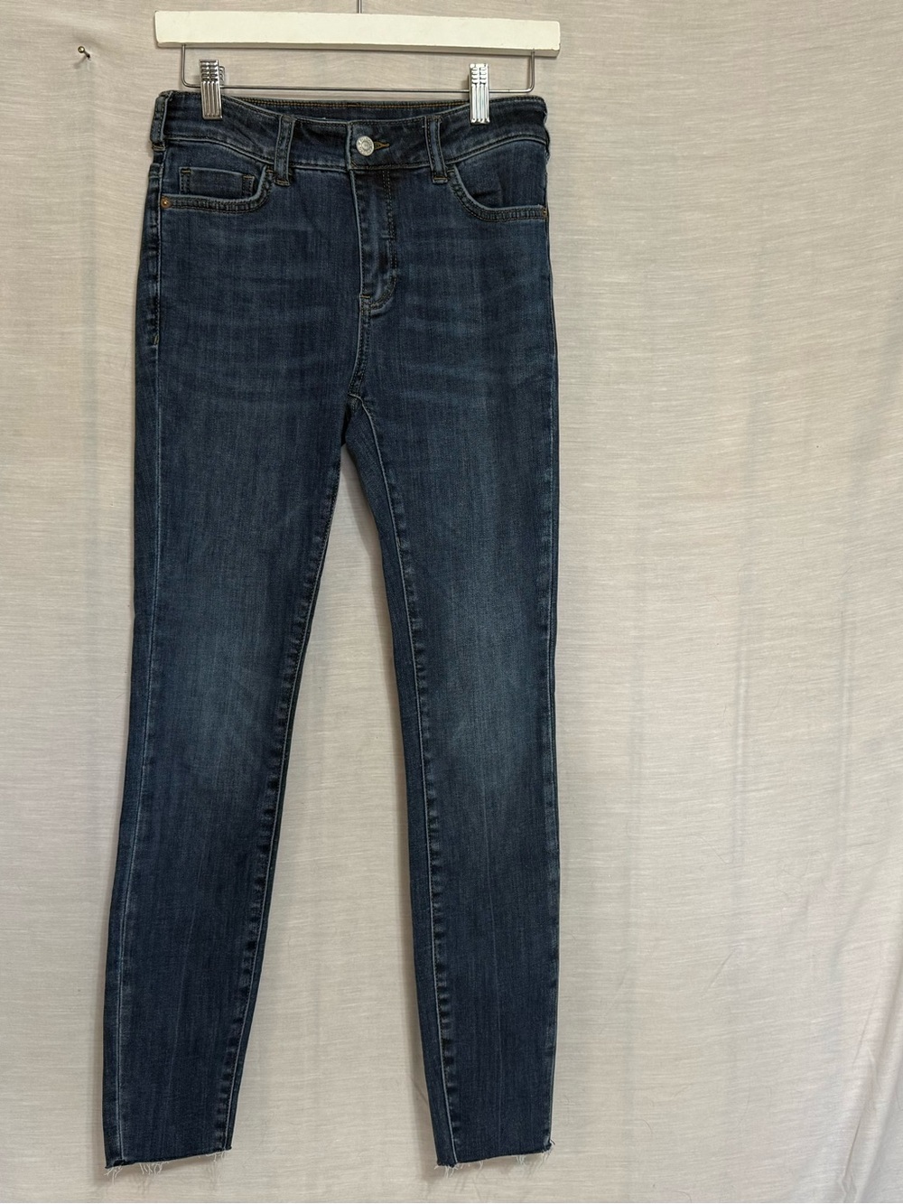 Pilcro High Rise Skinny Raw Hem Stretch Jeans 26 in